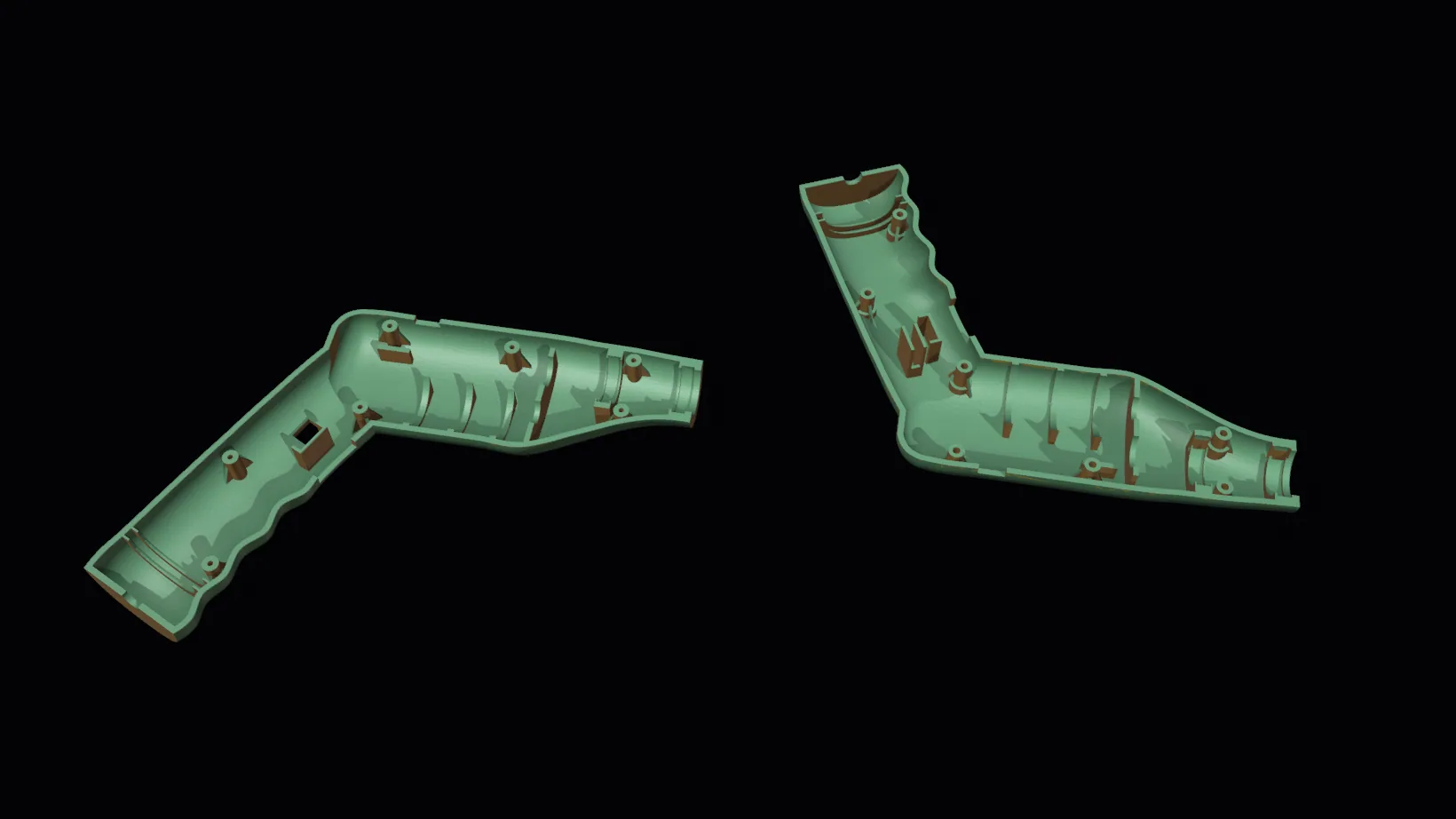 Moulding check of both shell halves: almost every face green, pulling straight from the mould